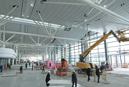 南京禄口国际机场T1航站楼改扩建工程获奖，电动升降平台车有功劳